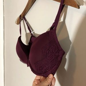 Burgundy Dream Angels Push up bra | Woman’s 36C Excellent Condition